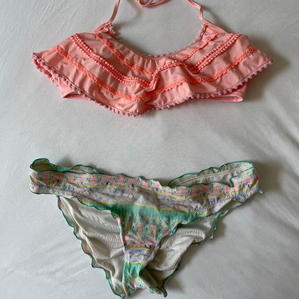 Neon/Pastel VS Ruffle Bikini